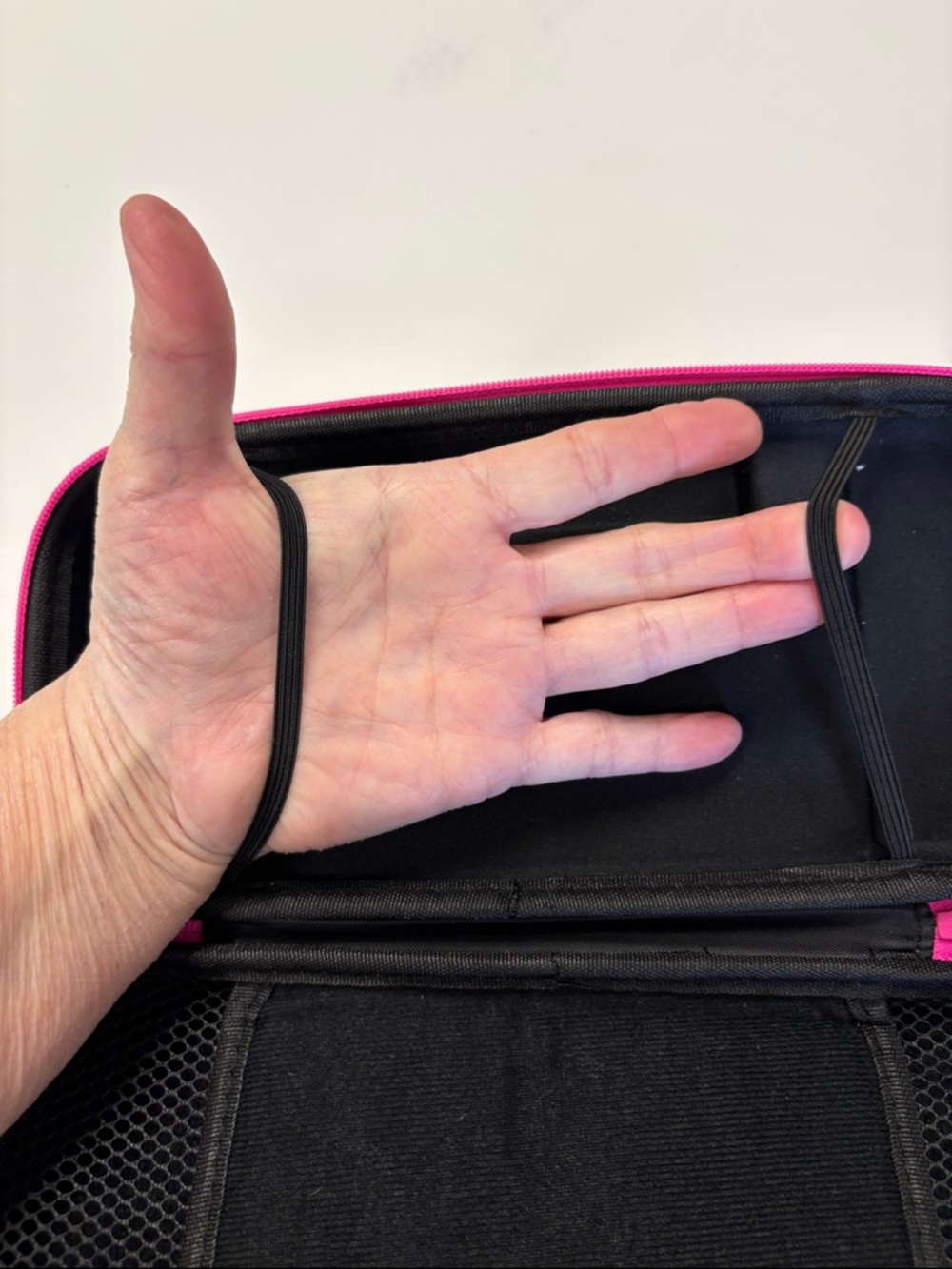 Pink Travel NINTENDO SWITCH Case , - Picture 9 of 12